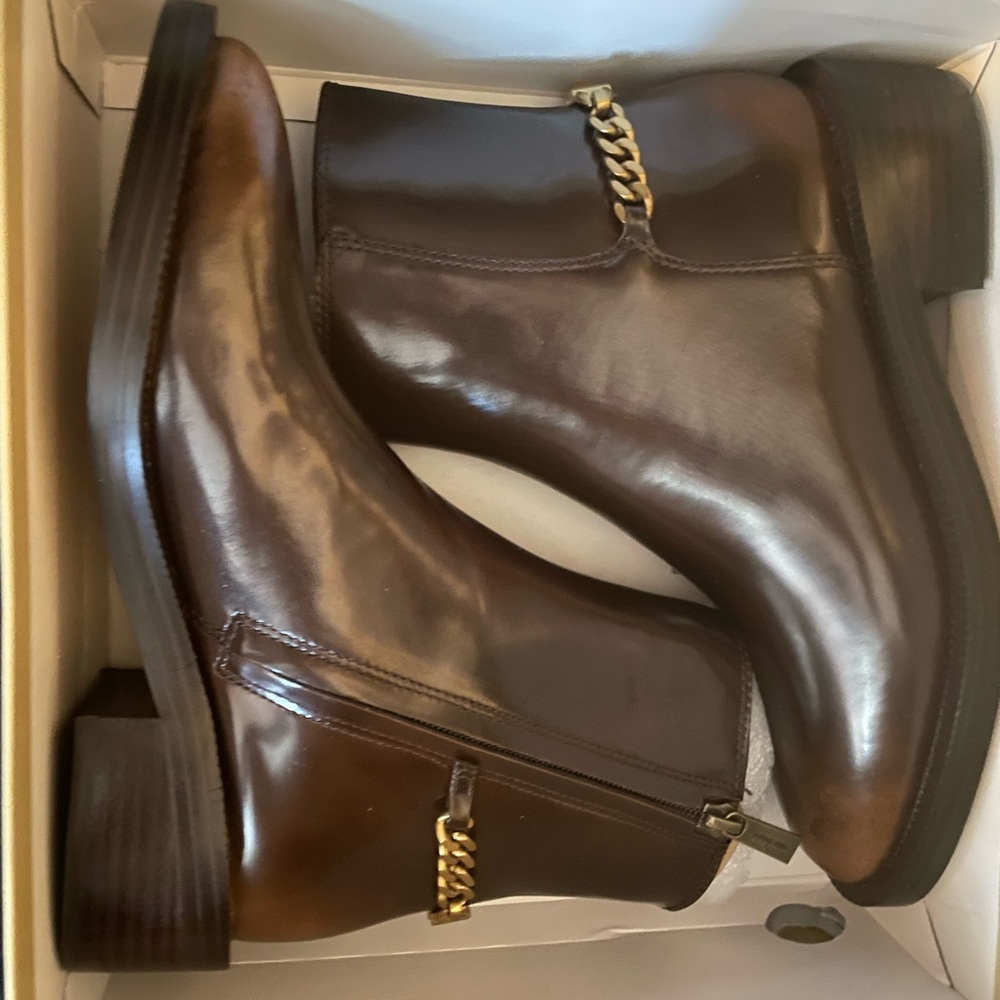 Michael Kors Brown Leather Boots with Gold Chain